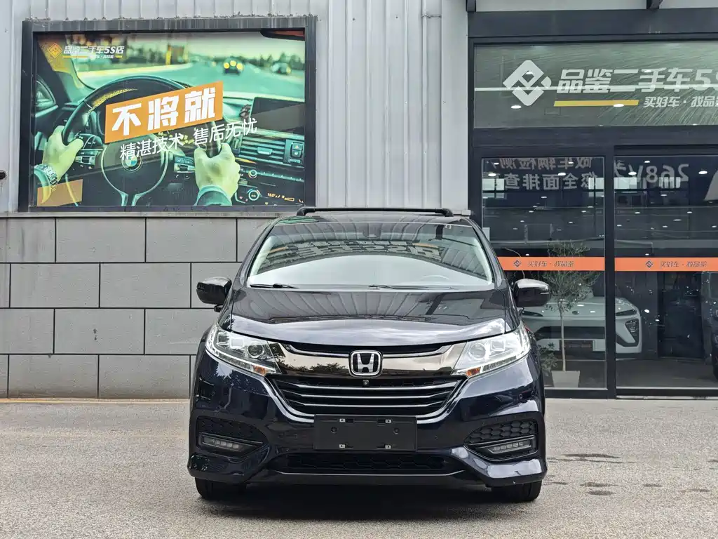 Honda Odyssey 2018 — фото 4