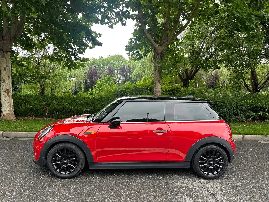 MINI Mini 2018