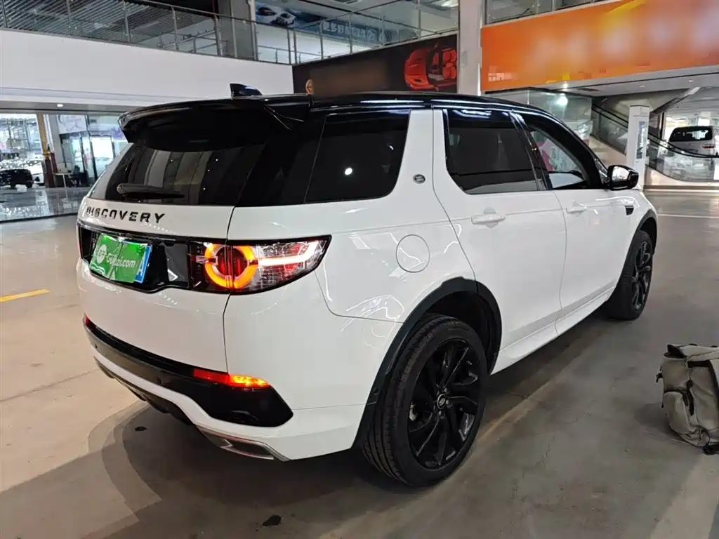 Land Rover Discovery Sport 2019 — фото 7