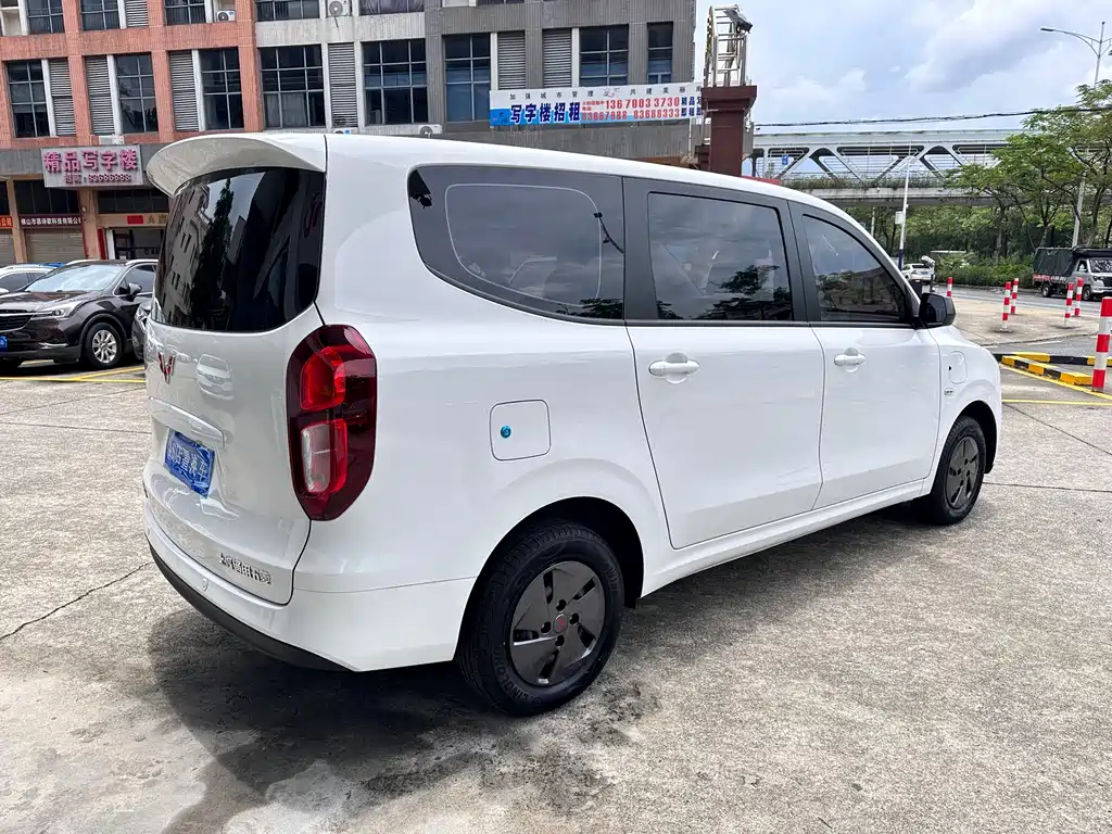 Wuling Hongguang EV 2025 — фото 6
