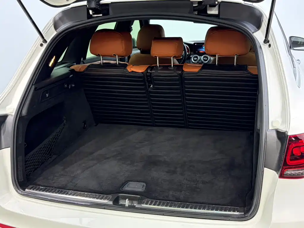 Mercedes-Benz GLC 2020 — фото 12