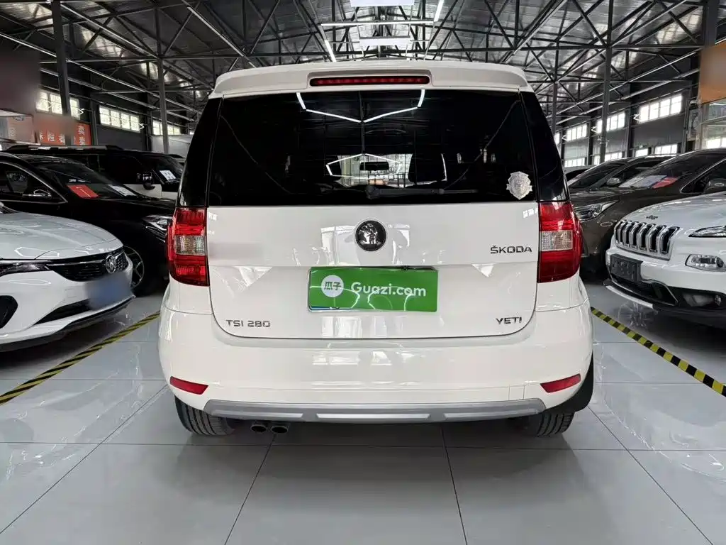 Skoda Yeti 2016 — фото 6