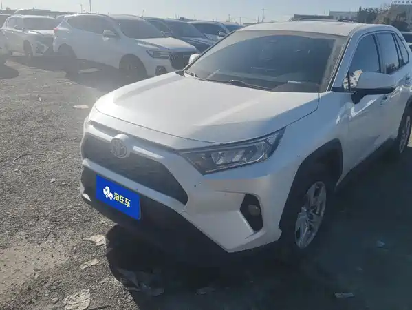 Toyota RAV4 2022