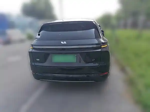 Li Auto L7 2024