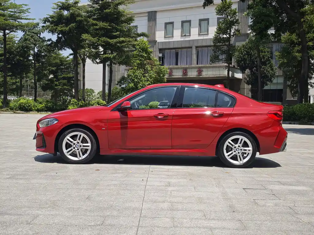 BMW 1 Series 2020