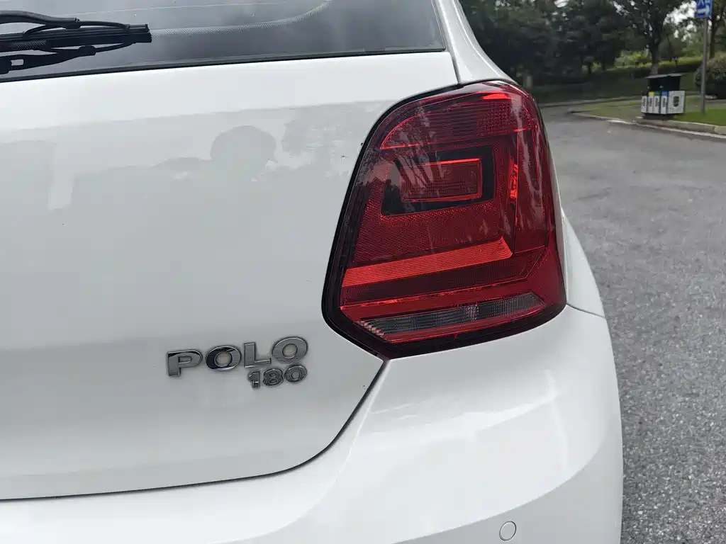 Volkswagen Polo 2018 — фото 16