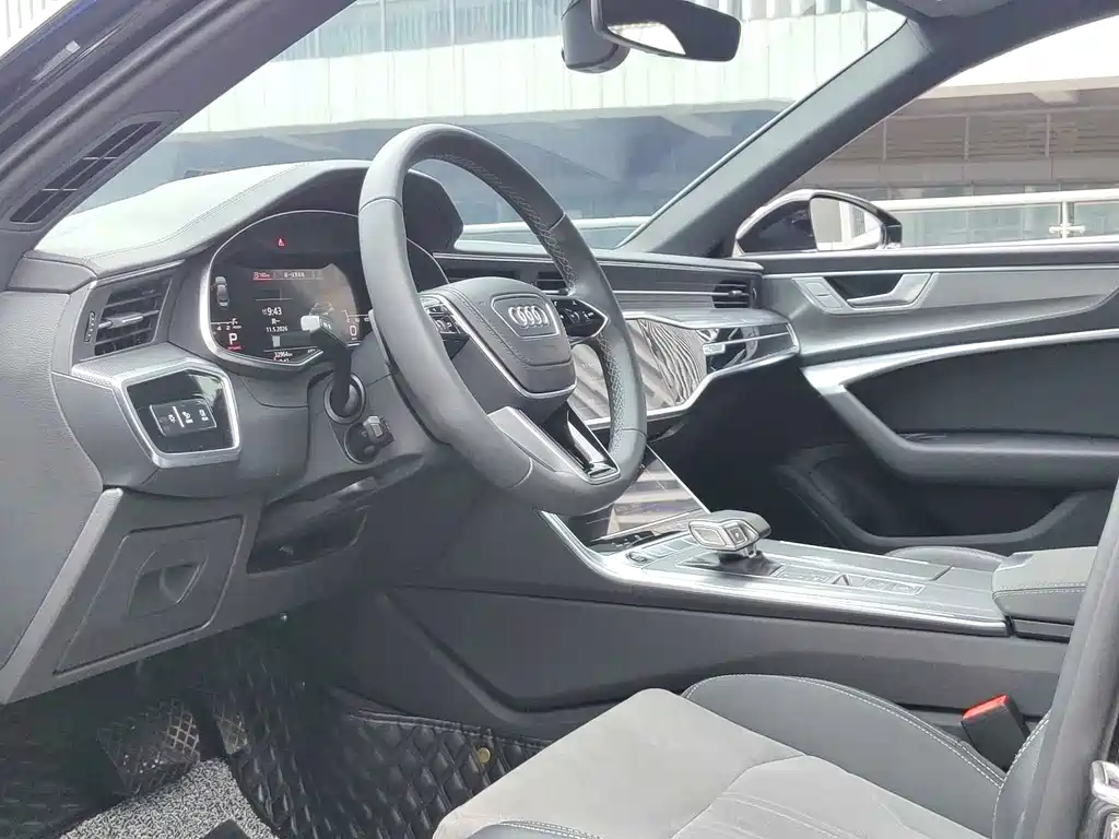 Audi A6L 2024