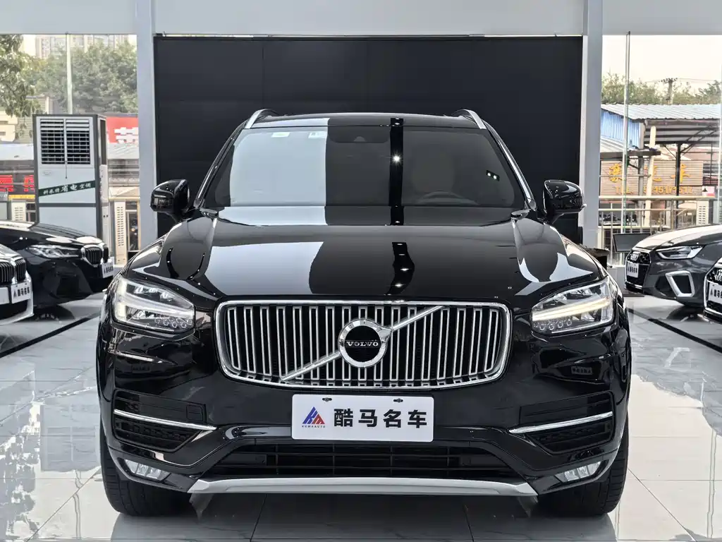 Volvo XC90 2019 — фото 2