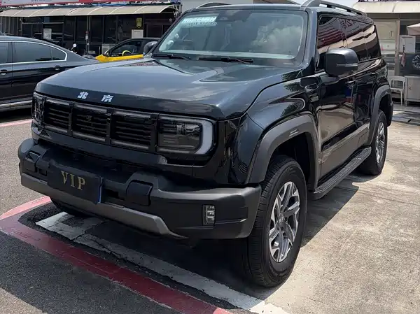 BAIC BJ40 2025