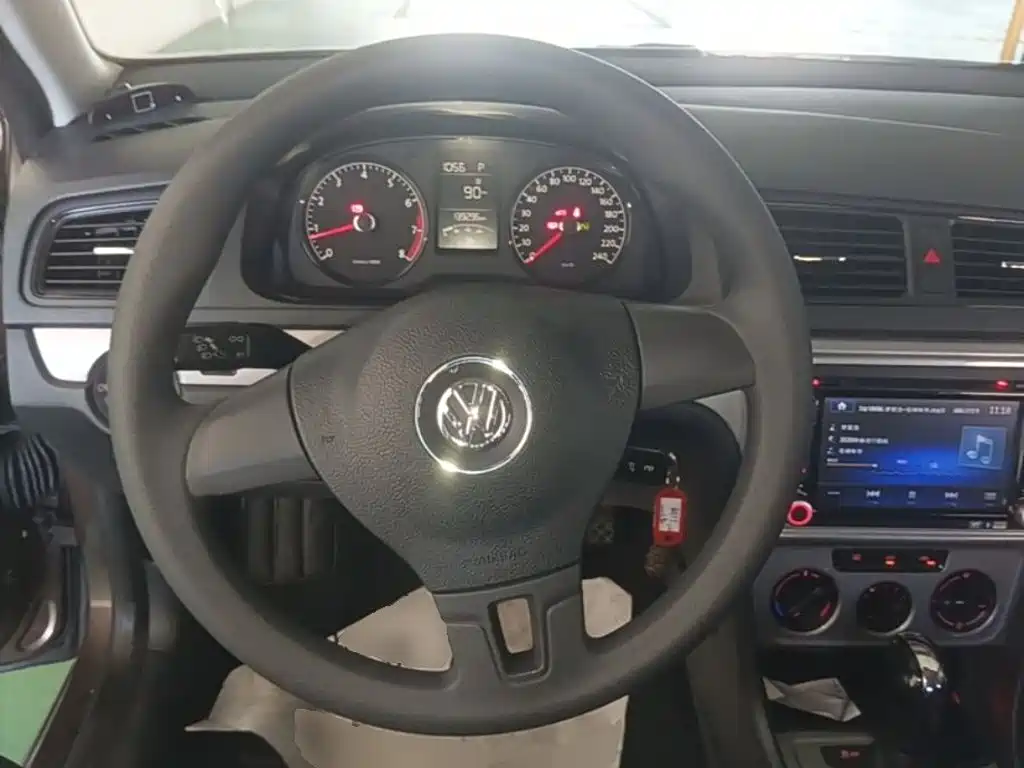 Volkswagen Gran Lavida 2015 — фото 11