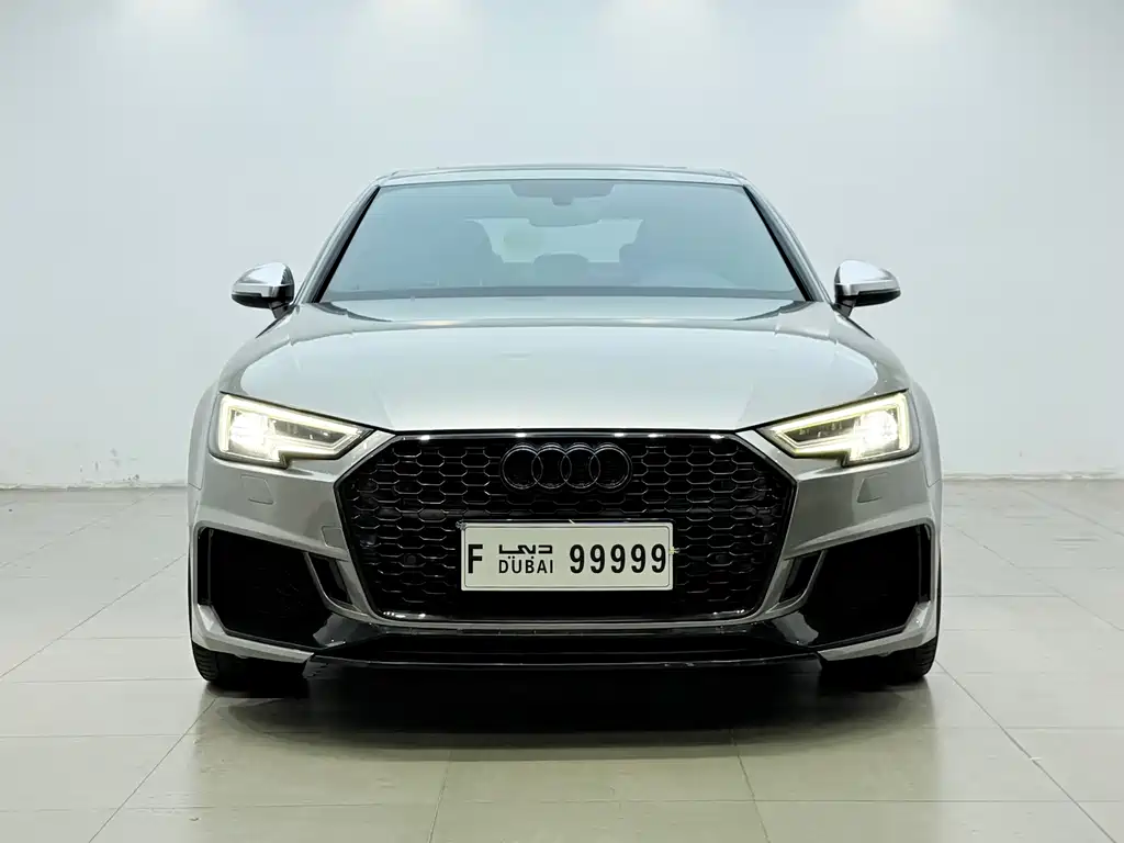 Audi A4L 2018