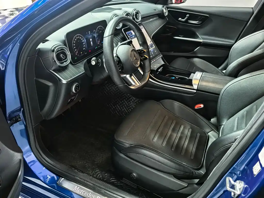 Mercedes-Benz C-Class 2022