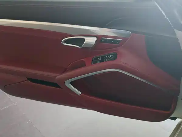 Porsche 718 2017