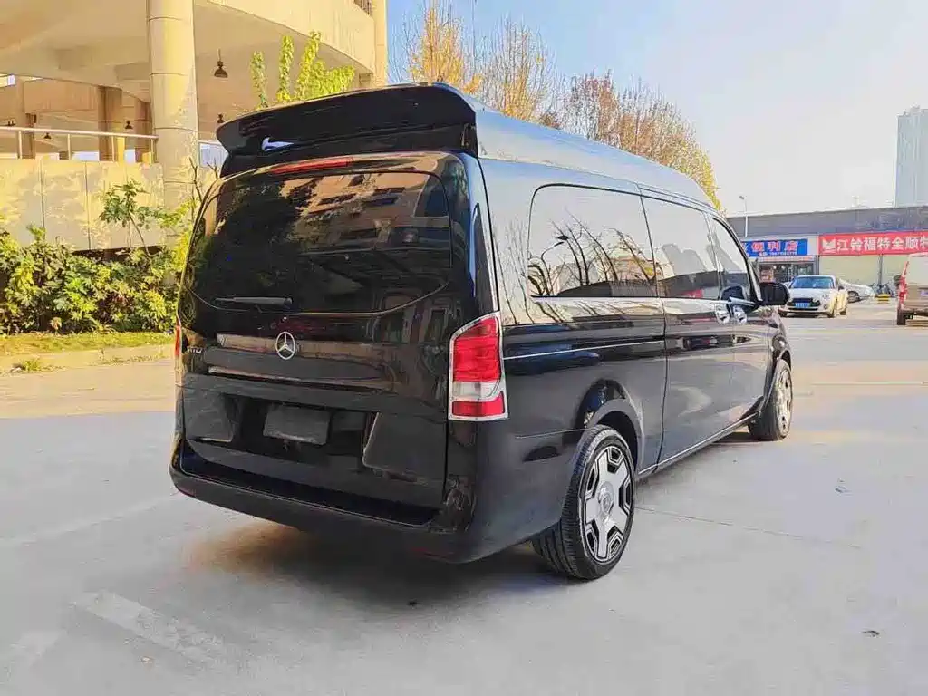 Mercedes-Benz Vito 2018 — фото 8