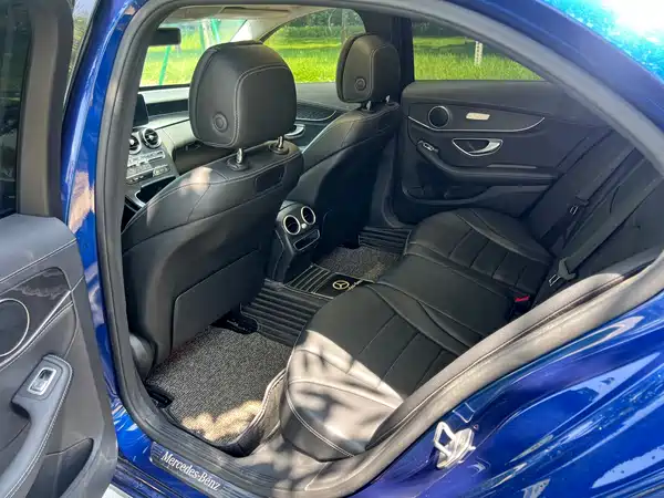 Mercedes-Benz C-Class 2019