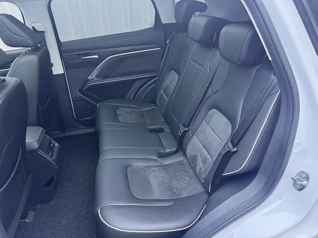 Haval H6 2021 — фото 13