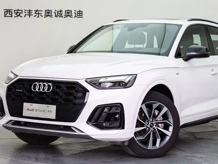 Audi Q5L 2023 — фото 21