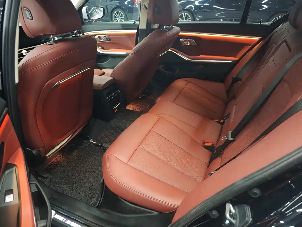 BMW 3 Series 2023