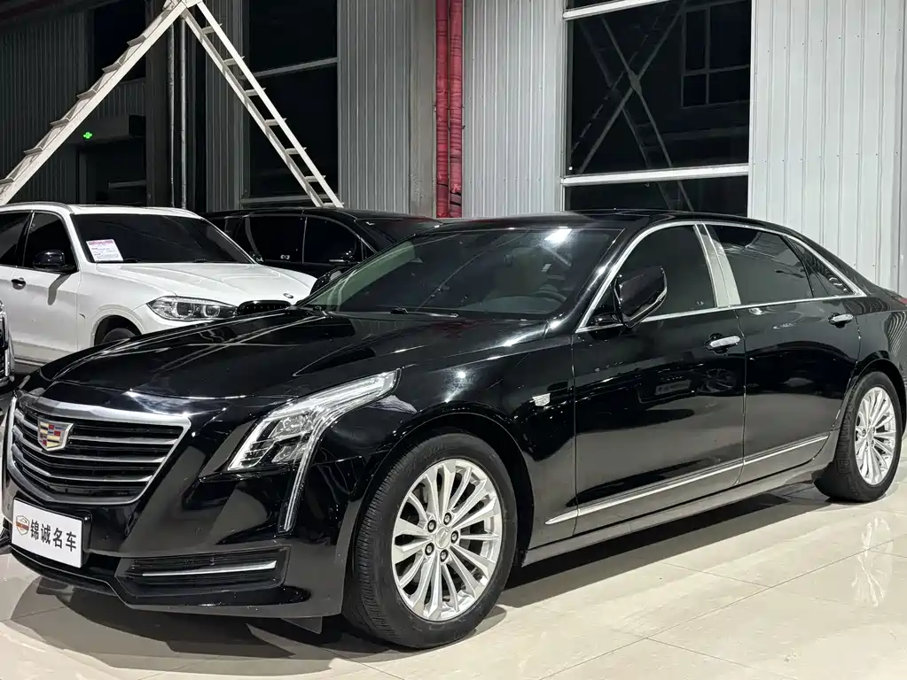 Cadillac CT6 2018 — фото 1