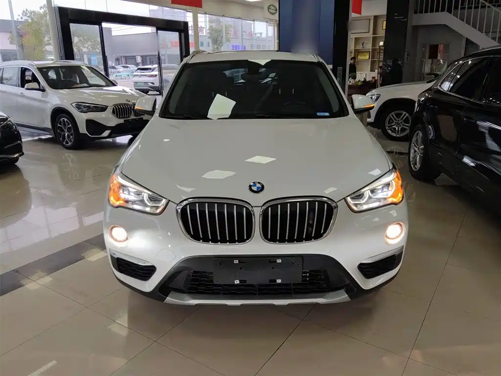 BMW X1 2018 — фото 3