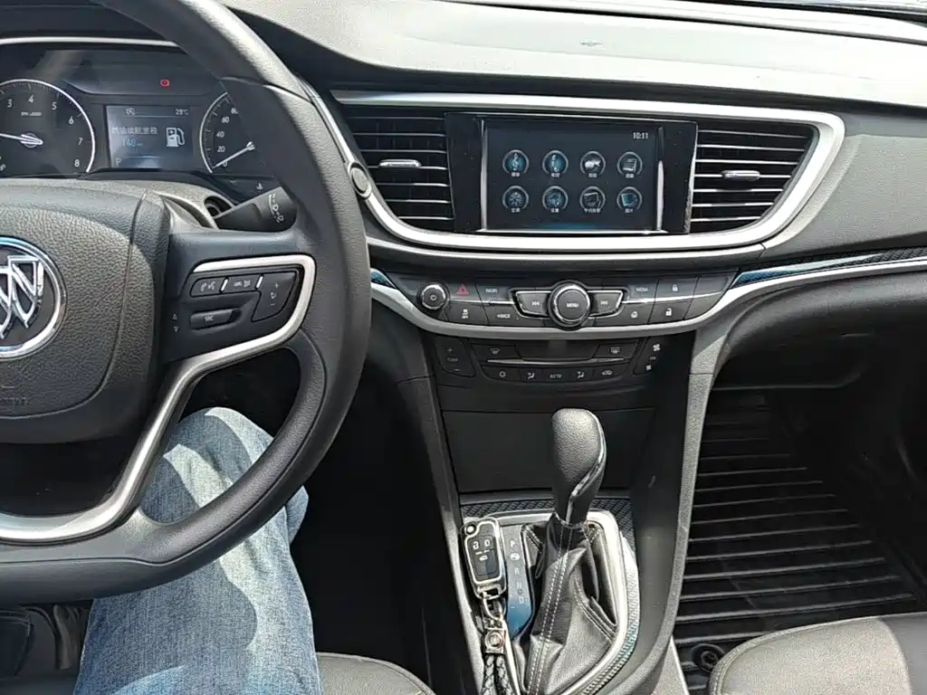 Buick Excelle 2016 — фото 10