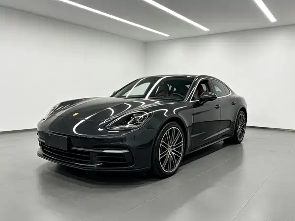 Porsche Panamera 2020
