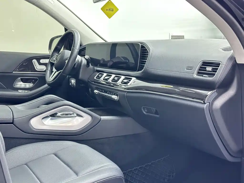 Mercedes-Benz GLE 2020 — фото 16