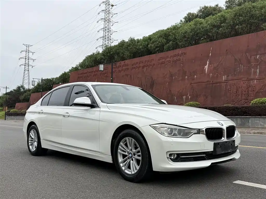 BMW 3 Series 2013 — фото 3