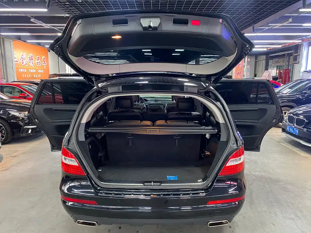 Mercedes-Benz R-Class 2018 — фото 13
