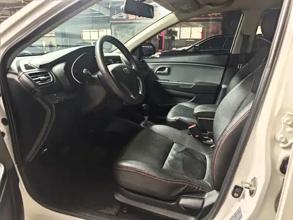 Kia K2 2016
