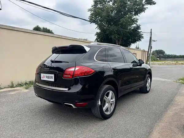 Porsche Cayenne 2014