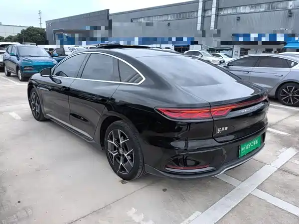 BYD Han 2024