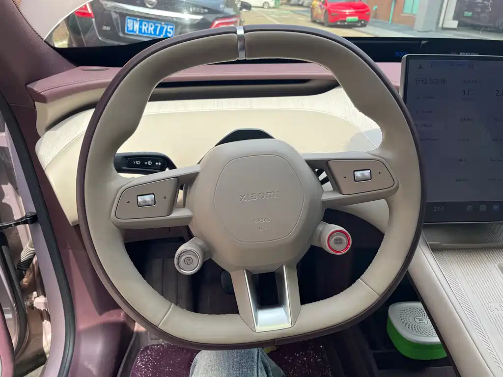 Xiaomi YU7 2025 — фото 10