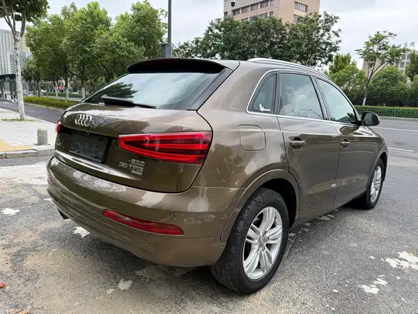 Audi Q3 2014
