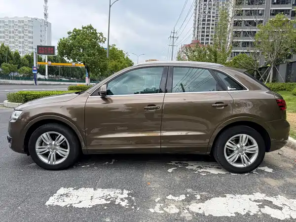 Audi Q3 2014