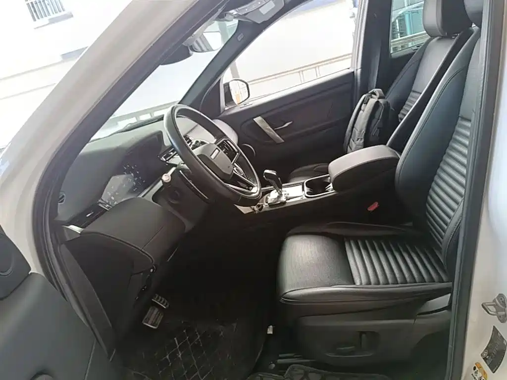 Land Rover Discovery Sport 2022 — фото 15