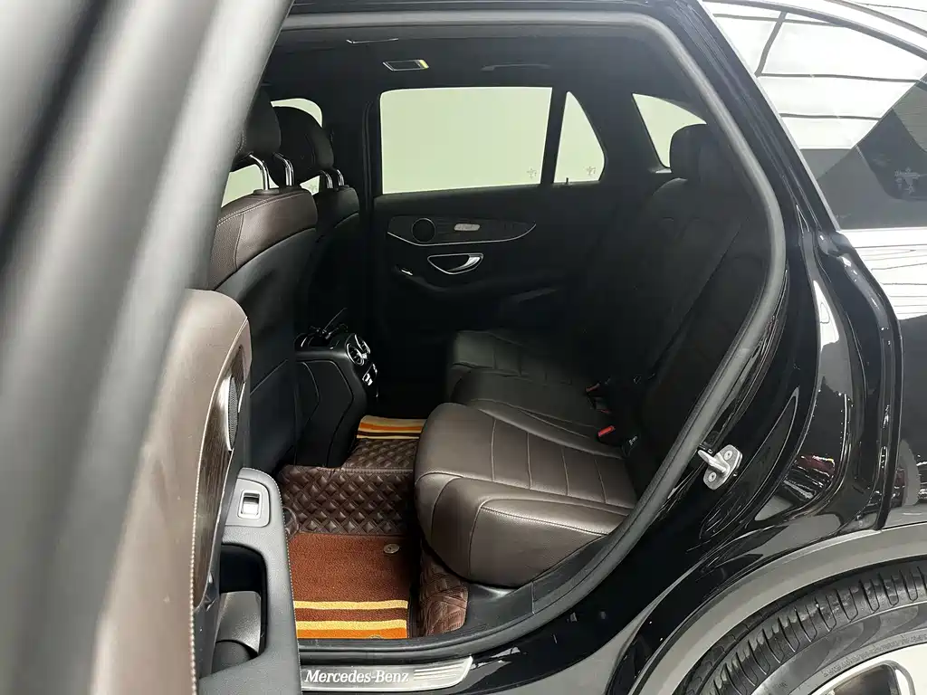 Mercedes-Benz GLC 2023 — фото 14