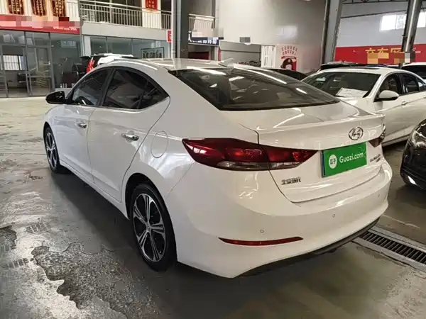 Hyundai Celesta 2018