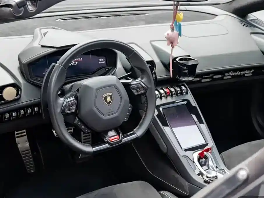 Lamborghini Huracán 2021 — фото 13