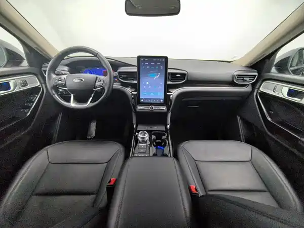 Ford Explorer 2021
