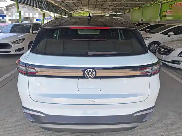 Volkswagen ID.4 X 2023