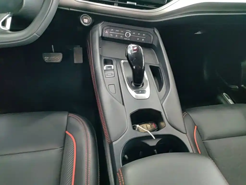Haval F7 2021 — фото 14