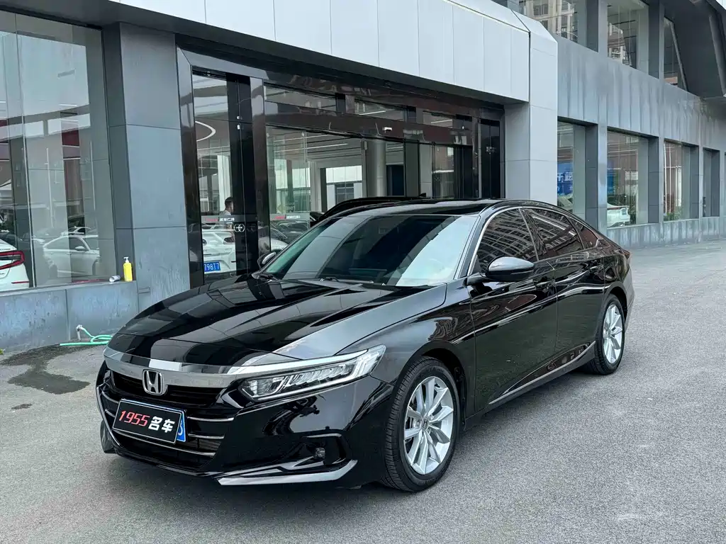 Honda Accord 2023 — фото 1