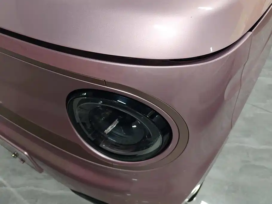 Geely Galaxy Panda 2023