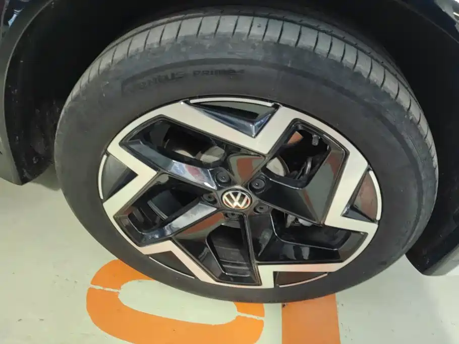 Volkswagen Tiguan L 2025