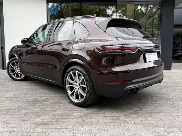 Porsche Cayenne New Energy 2023