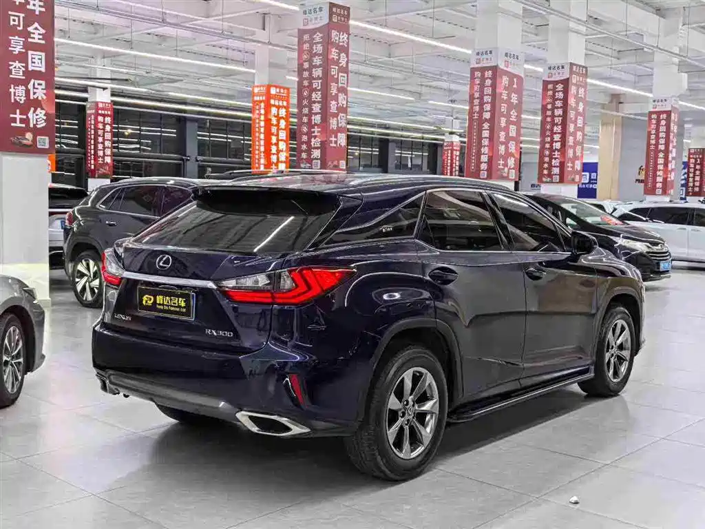 Lexus RX 2018 — фото 9