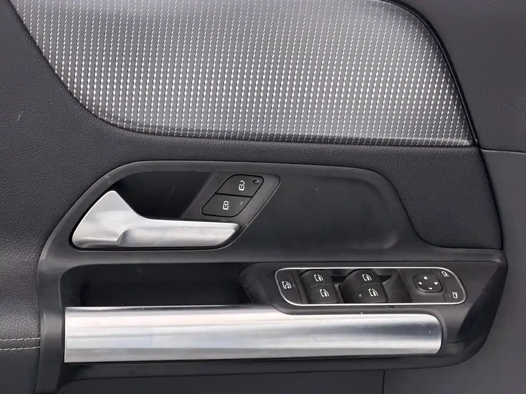 Mercedes-Benz B-Class 2022 — фото 16