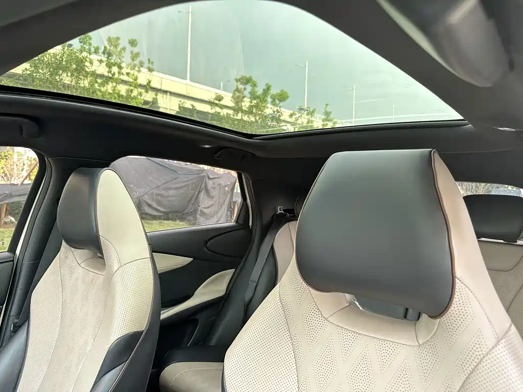 BYD Dolphin 2023 — фото 12