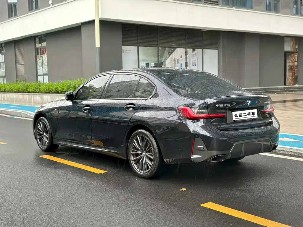 BMW 3 Series 2024